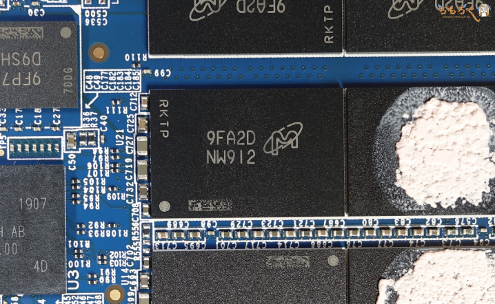 Crucial MX500(コンポーネント)
