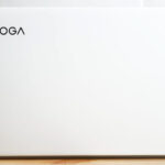 Yoga Slim 750i Carbonの外観デザイン（写真）