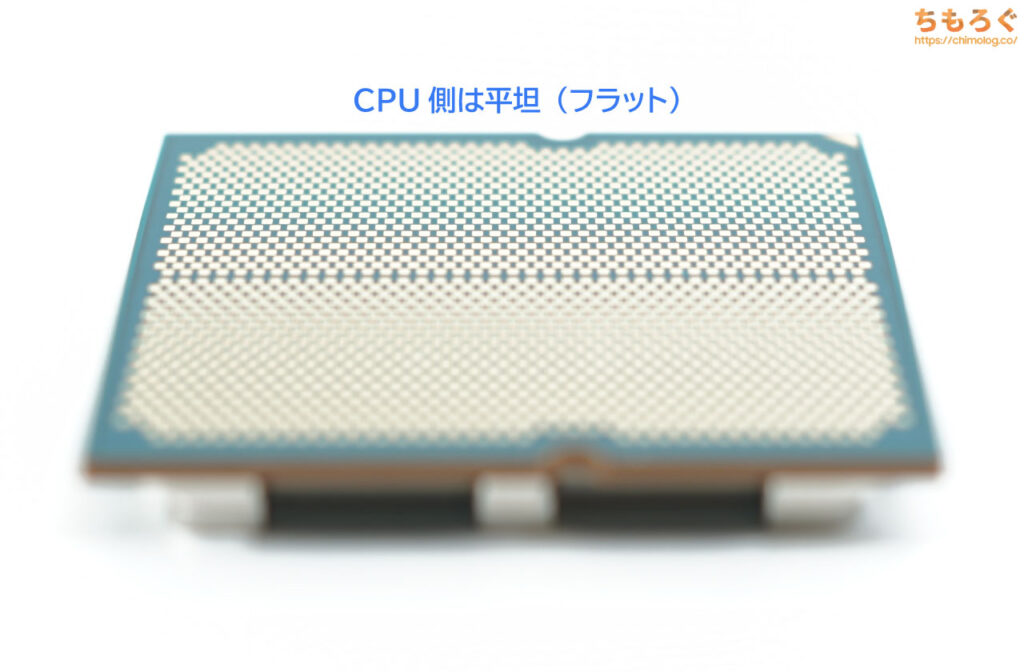 Ryzen 7000 CPU本体はフラットな形状