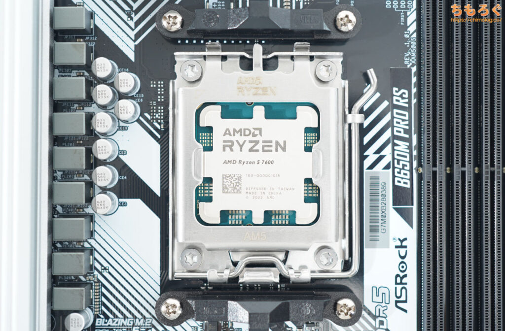 Ryzen 7000 CPUの取り付けが完了