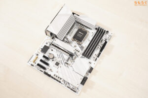 ASRock X870E Novaの写真