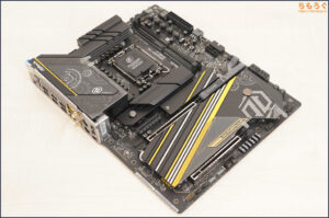 ASRock Z890 Taichi OCFの写真