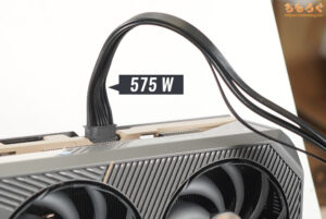 RTX 5090 写真