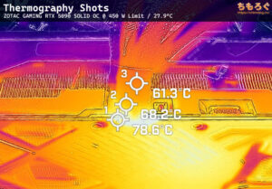 RTX 5090（サーモグラフィー写真）