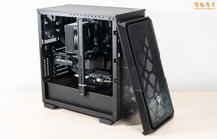 ツクモ G-GEAR（9800X3D）のケースファン