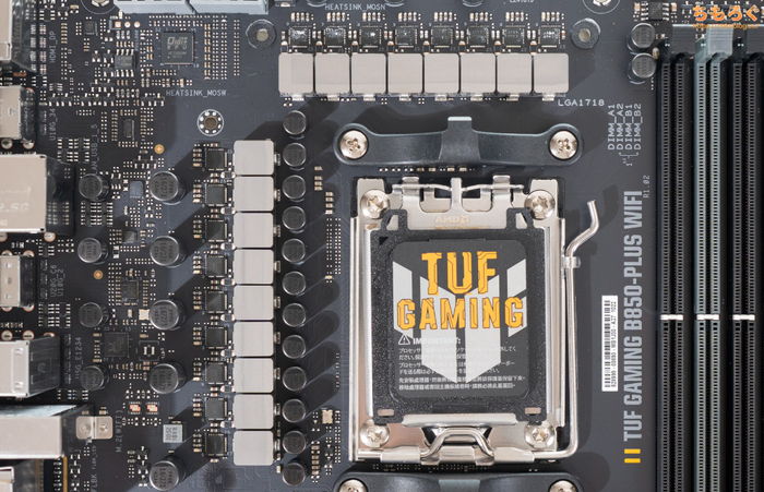 ASUS TUF GAMING B850-PLUS WIFI VRM 基板 画像