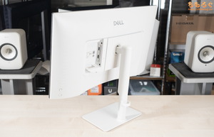DELL S2725QC-A レビュー(デザイン 実物写真)