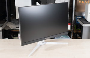 BenQ MOBIUZ EX251 レビュー（デザイン 実物写真）