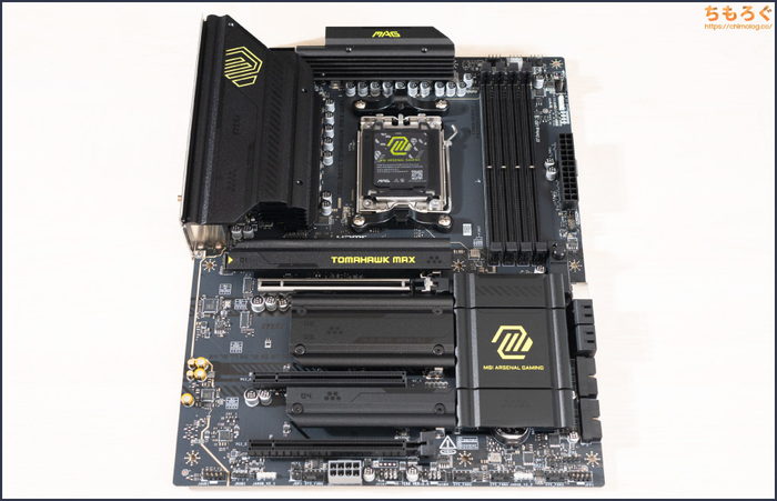 MSI MAG B850 TOMAHAWK MAX 写真