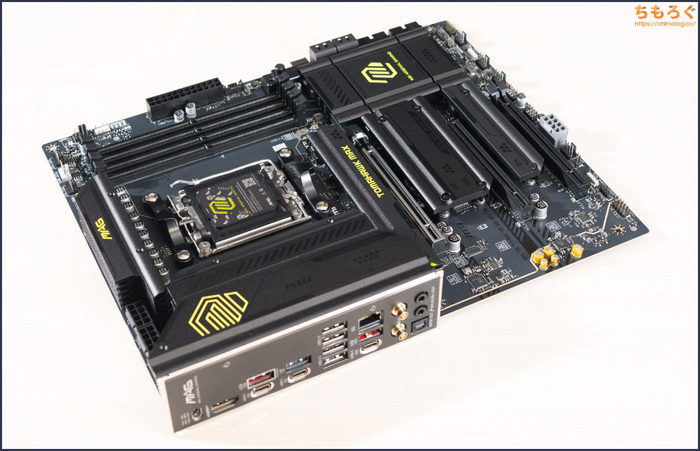 MSI MAG B850 TOMAHAWK MAXの写真
