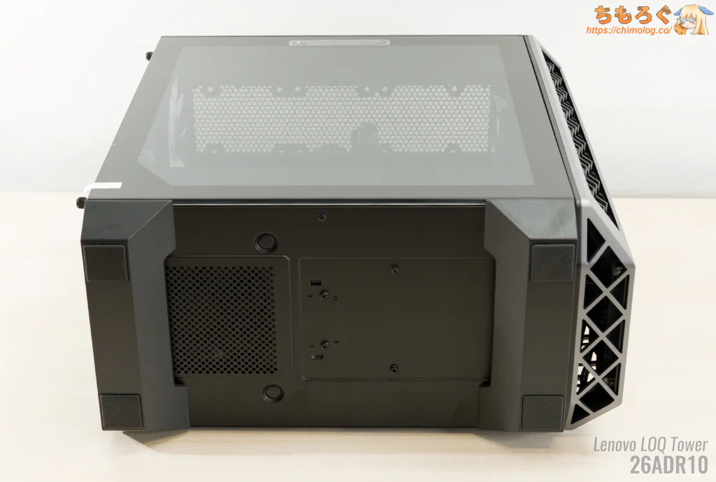 Lenovo LOQ 26ADR10をレビュー(外観デザイン)