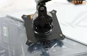 ASUS PG27AQWP-Wレビュー（モニターアーム 付けてみた）