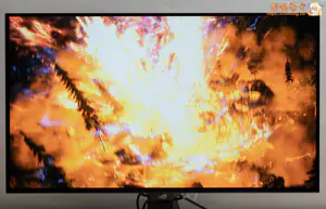 ASUS XG32UCWMGをレビュー（HDRを試して比較写真）