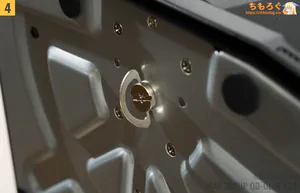 MSI MAG 321UP X24 MAX レビュー(組み立て)