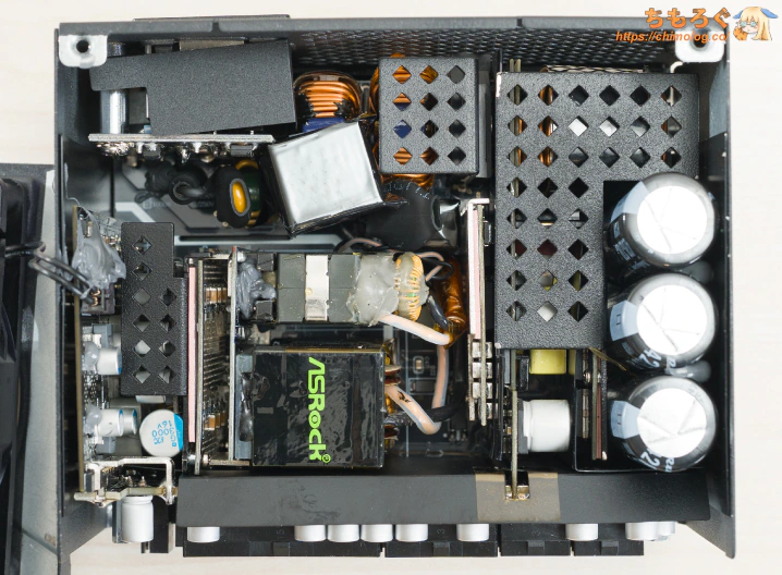 ASRock PG-1000PSFレビュー：1000W超の高出力SFX電源【温度検知12V-2×6